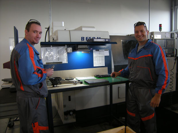 Кикинда: Пракса у четири фабрике